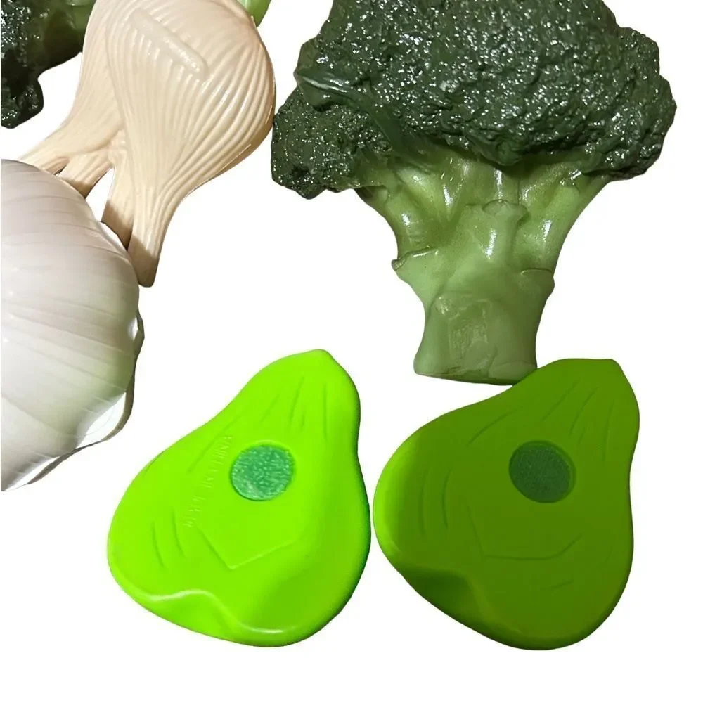 Vintage Realistic Play Food Fruit And Vegetables 7 Pieces